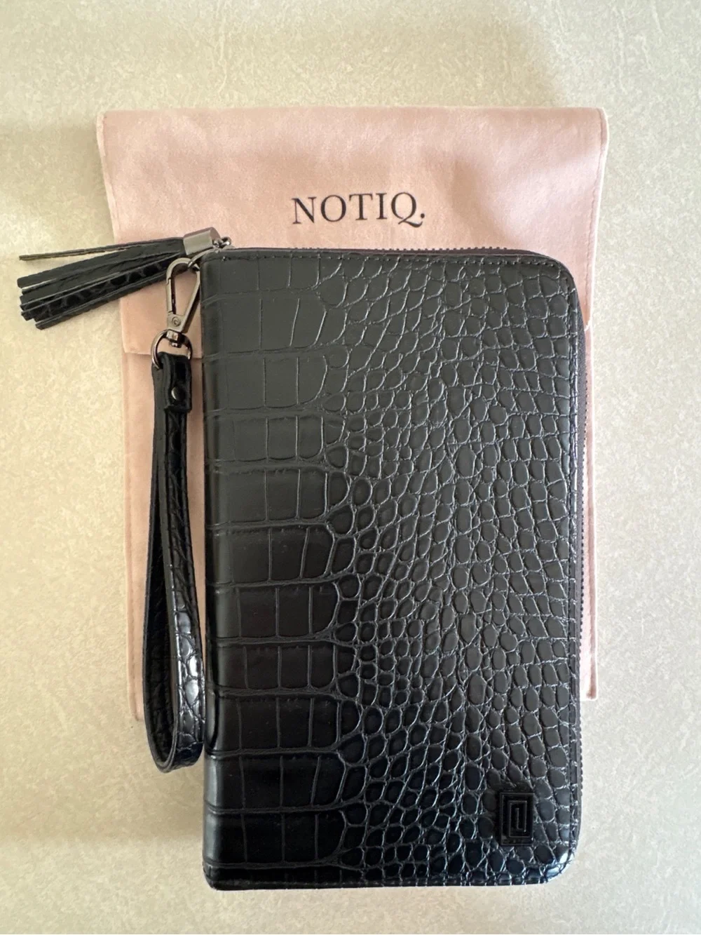 NOTIQ Compact Zip Wallet-Black Croco
